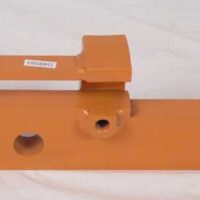 idler bracket R/H - D48593